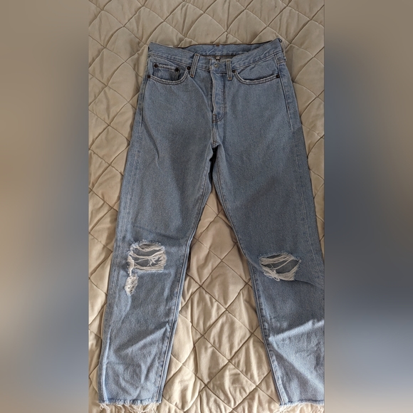 Levi Strauss Distressed Wedgie Jeans - Picture 2 of 3